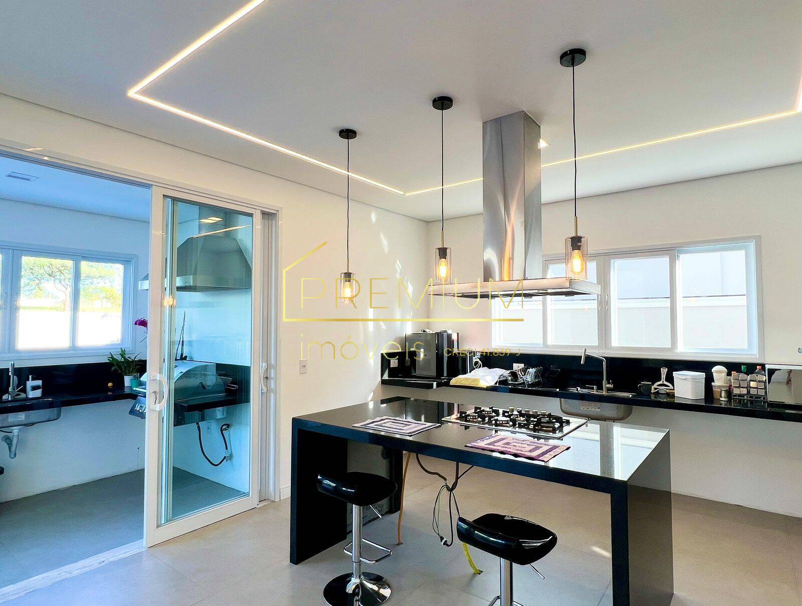 Casa, 4 quartos, 270 m² - Foto 25