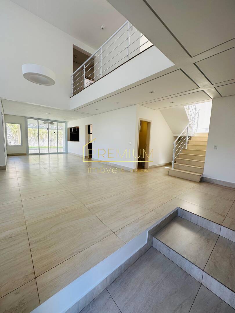 Casa, 4 quartos, 300 m² - Foto 1
