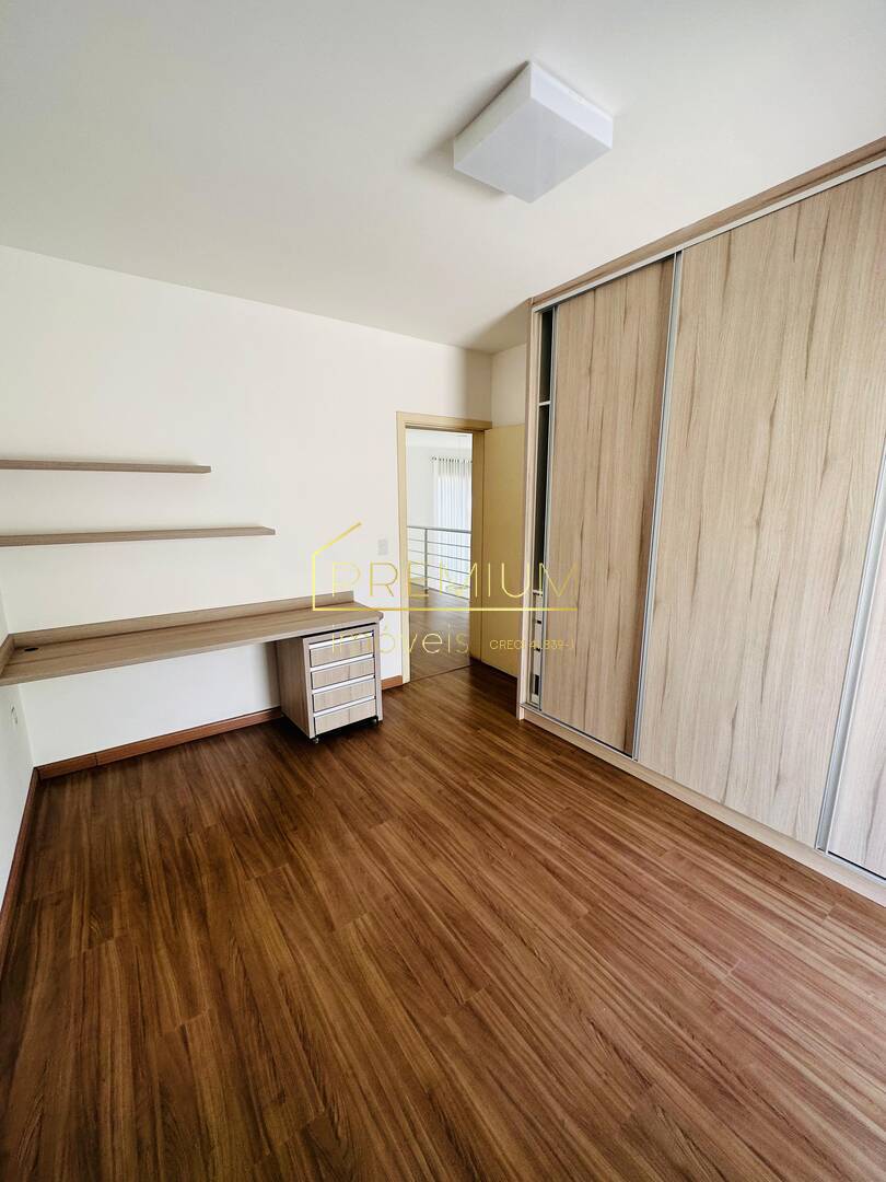 Casa, 4 quartos, 300 m² - Foto 41