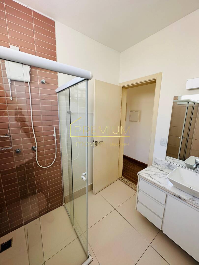 Casa, 4 quartos, 300 m² - Foto 55