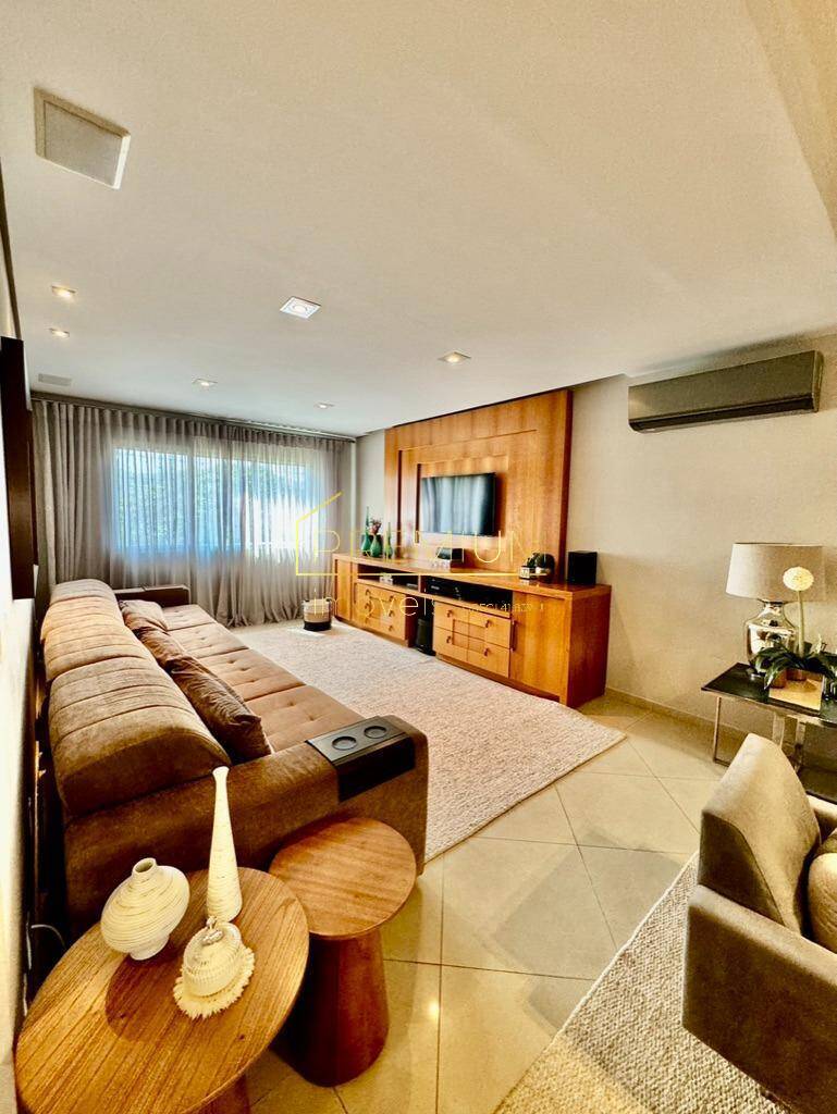 Casa, 4 quartos, 405 m² - Foto 2