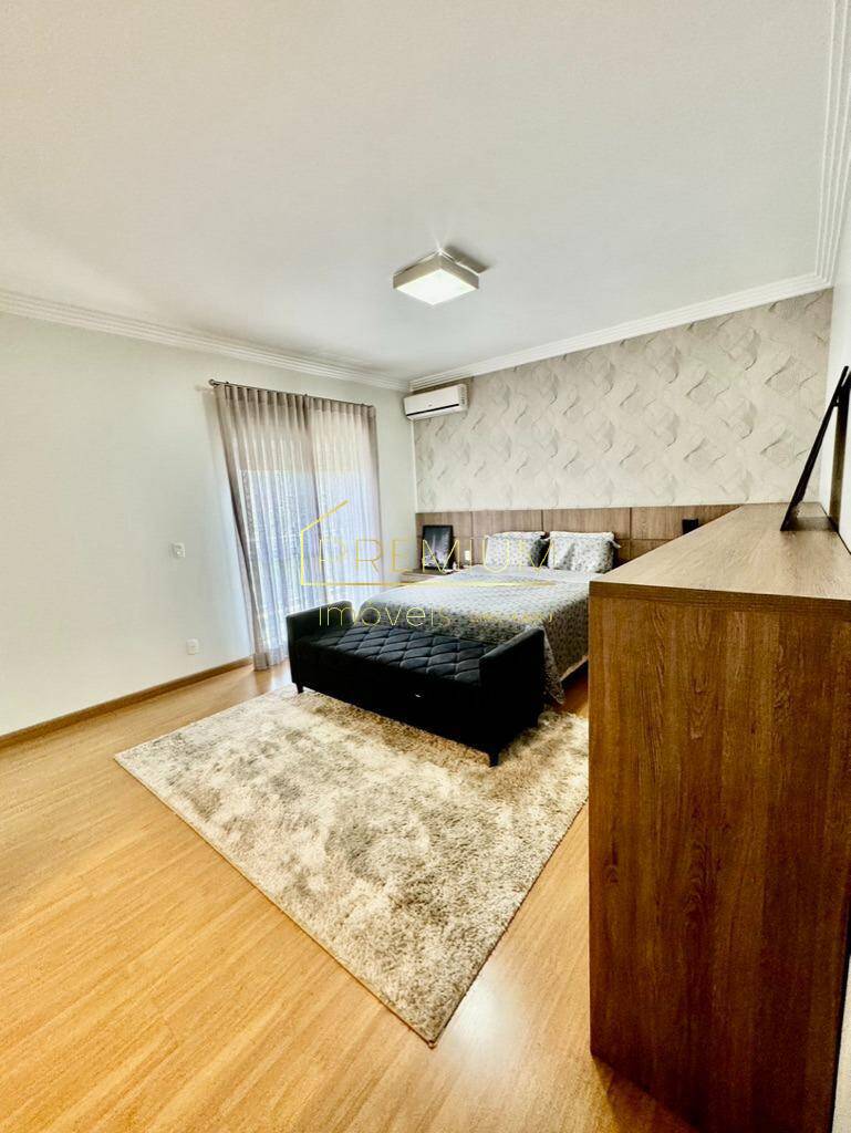 Casa, 4 quartos, 405 m² - Foto 9