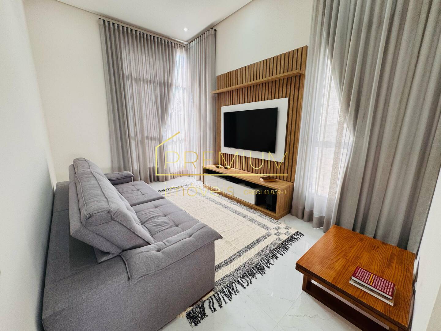 Casa, 3 quartos, 273 m² - Foto 4