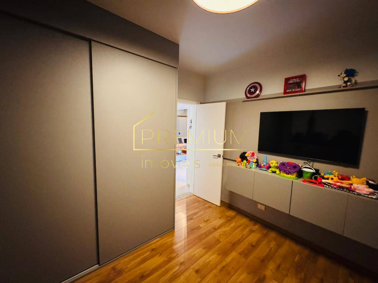 Casa, 3 quartos, 273 m² - Foto 2