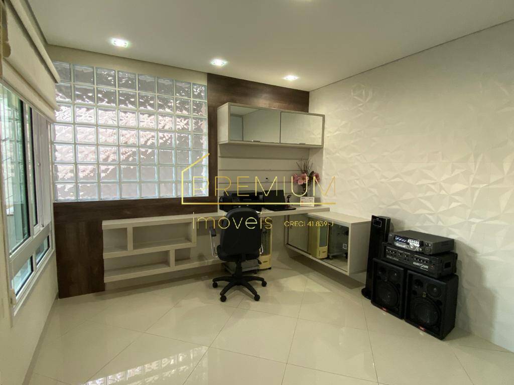 Casa, 3 quartos, 369 m² - Foto 12
