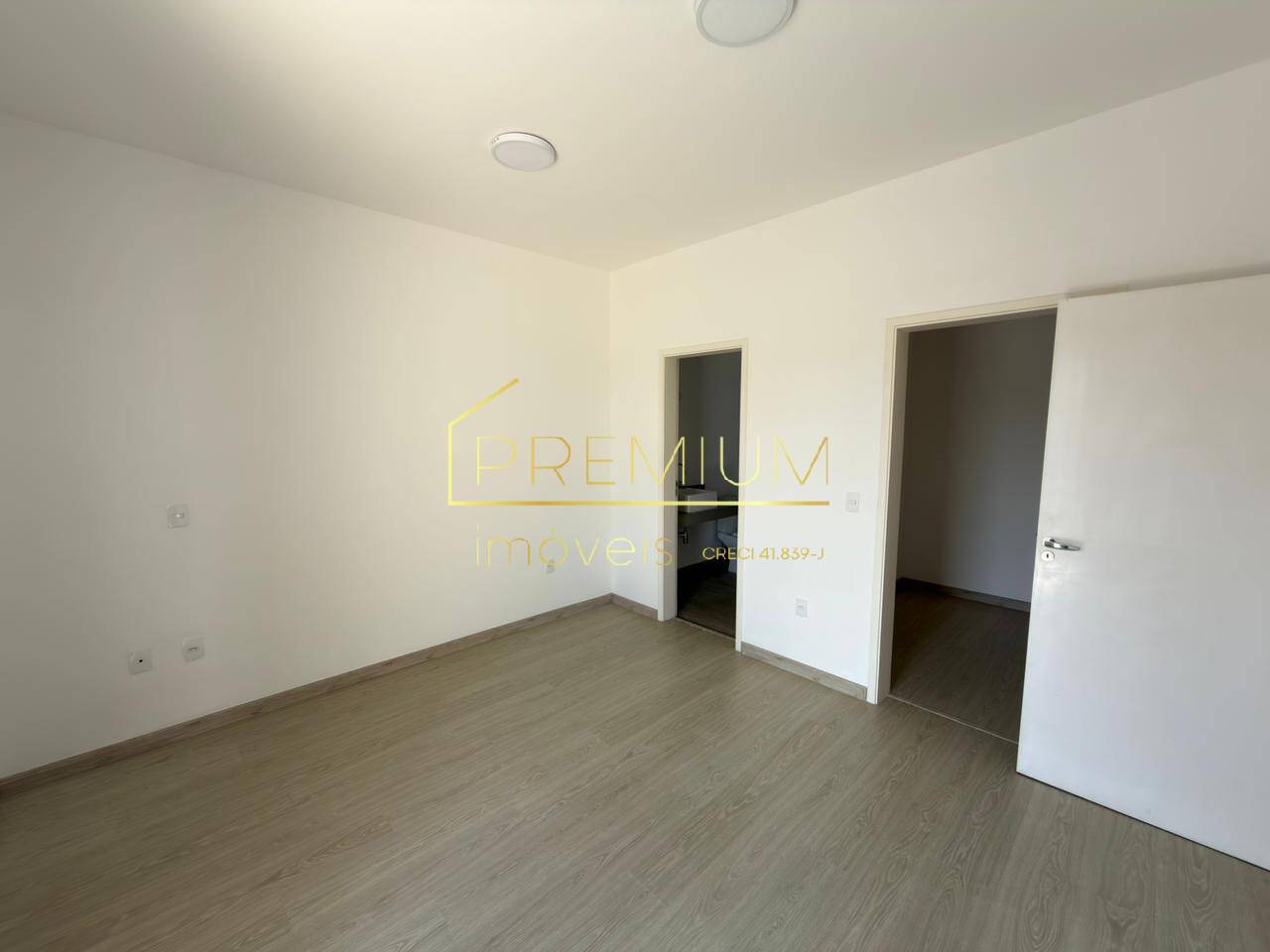Casa, 4 quartos, 330 m² - Foto 10